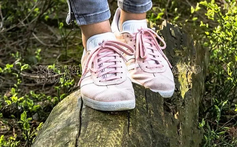 B体育手机网页版登录百度手机输入法女性时尚护足指南：2024 年豆豆女鞋秋季
系列新品