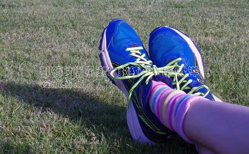 B体育官方入口APP挪威主权基金引领时尚风潮：豹纹2024爆款洋气
鞋履指南