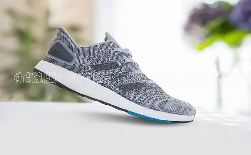 时尚潮流：2025新款七彩运动鞋男款热销新品